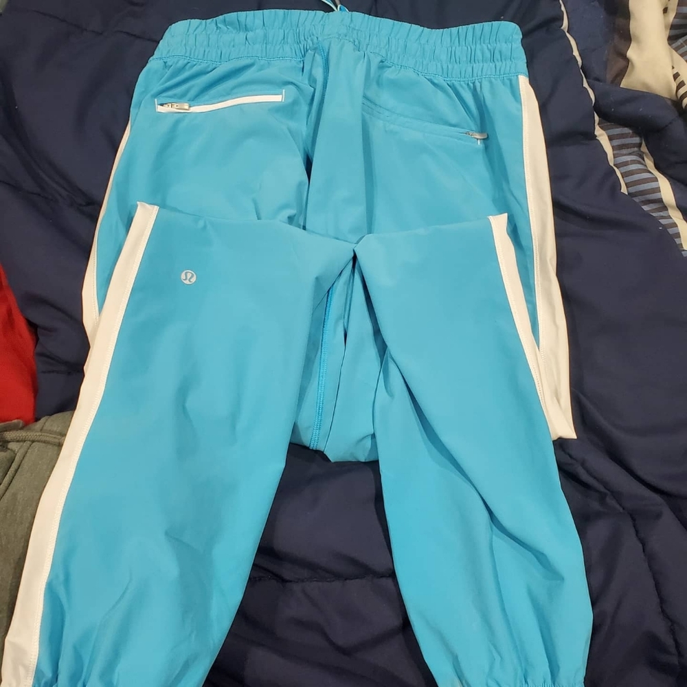 LULULEMON vintage joggers EGUC SIZE 8/10